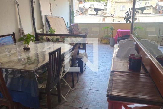 Área Externa de casa de condomínio à venda com 5 quartos, 170m² em São Cristóvão, Rio de Janeiro