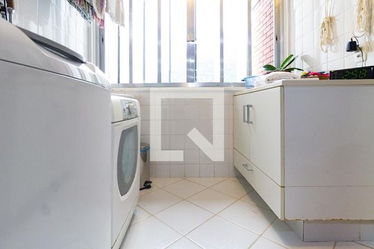 Área de serviço de apartamento para alugar com 4 quartos, 178m² em Gávea, Rio de Janeiro