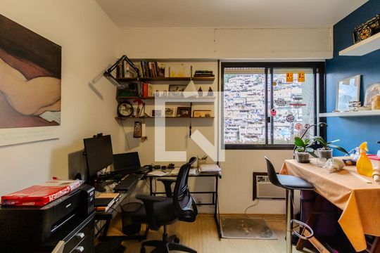 Quarto 1 de apartamento para alugar com 4 quartos, 178m² em Gávea, Rio de Janeiro