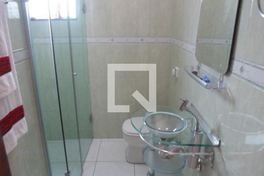 Casa à venda com 3 quartos, 125m² em Bangú, Santo André