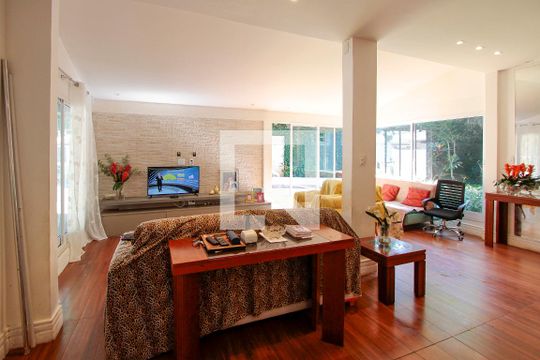Casa para alugar com 4 quartos, 285m² em Itanhangá, Rio de Janeiro