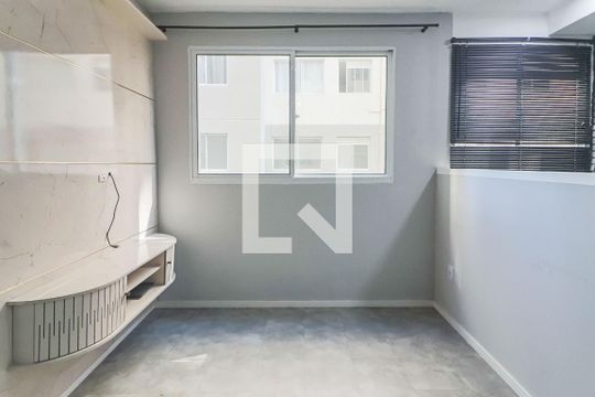 Sala de apartamento para alugar com 2 quartos, 41m² em Jardim Gilda Maria, São Paulo