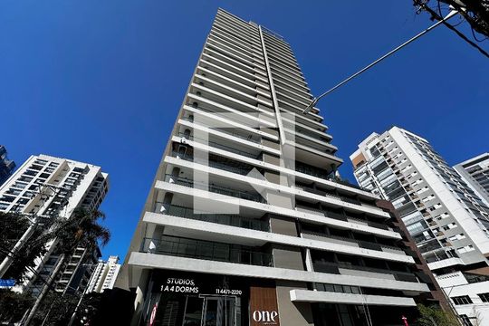 Fachada de kitnet/studio à venda com 1 quarto, 25m² em Vila Cordeiro, São Paulo
