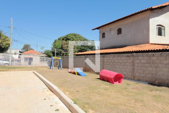 Área comum de apartamento para alugar com 2 quartos, 45m² em Trevo, Belo Horizonte