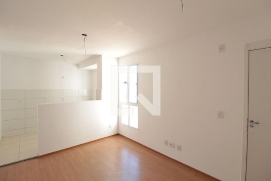 Sala de apartamento à venda com 2 quartos, 45m² em Trevo, Belo Horizonte