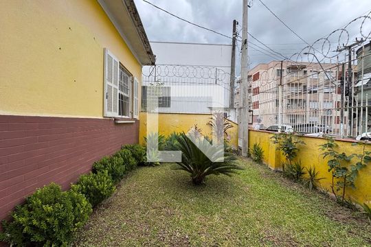 Casa à venda com 2 quartos, 71m² em Centro, São Leopoldo