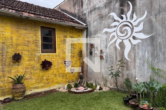 Casa à venda com 2 quartos, 71m² em Centro, São Leopoldo