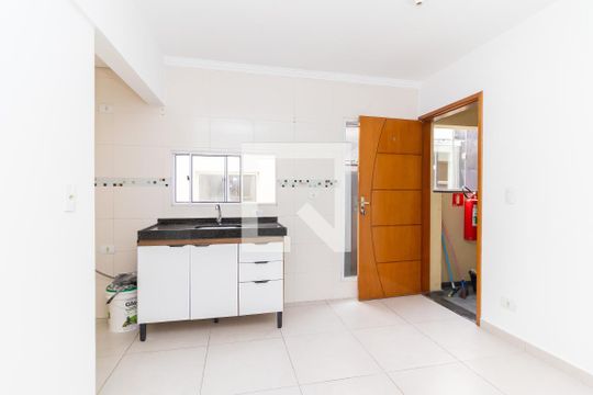 Sala/Cozinha de apartamento para alugar com 1 quarto, 33m² em Vila Campanela, São Paulo