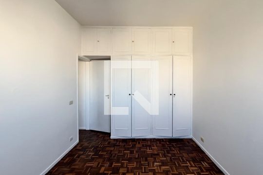 Quarto 1 de apartamento para alugar com 2 quartos, 68m² em Ipanema, Rio de Janeiro