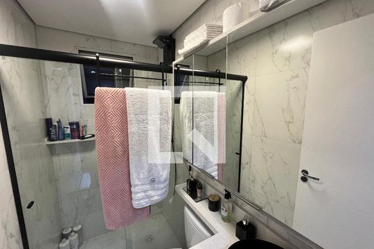 Banheiro de apartamento à venda com 1 quarto, 35m² em Santana, São Paulo