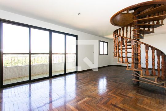 Apartamento para alugar com 4 quartos, 323m² em Butantã, São Paulo