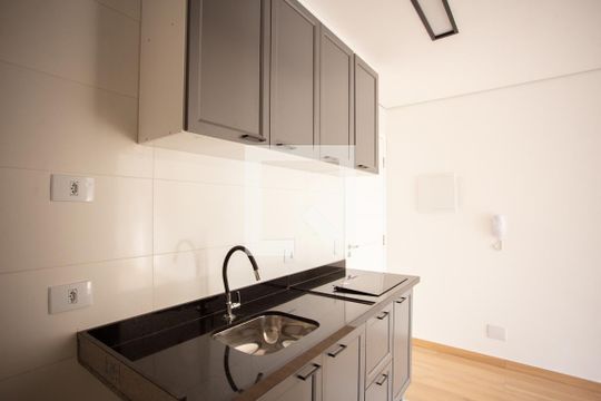 Cozinha de kitnet/studio à venda com 0 quarto, 24m² em Santana, São Paulo