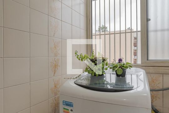 Área de Serviço de kitnet/studio à venda com 1 quarto, 50m² em Bom Jesus, Porto Alegre