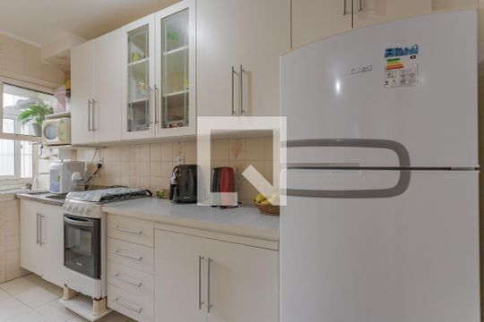 Studio de kitnet/studio à venda com 1 quarto, 50m² em Bom Jesus, Porto Alegre