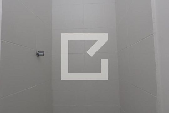 Banheiro de apartamento para alugar com 2 quartos, 35m² em Vila Graciosa, São Paulo