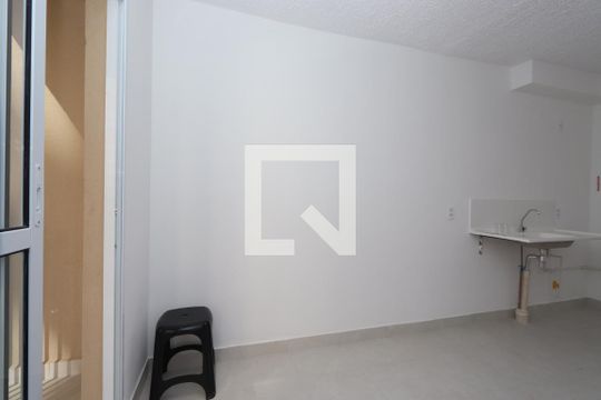 Sala de apartamento para alugar com 2 quartos, 35m² em Vila Graciosa, São Paulo