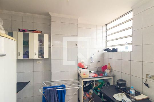 Cozinha de apartamento à venda com 1 quarto, 40m² em República, São Paulo