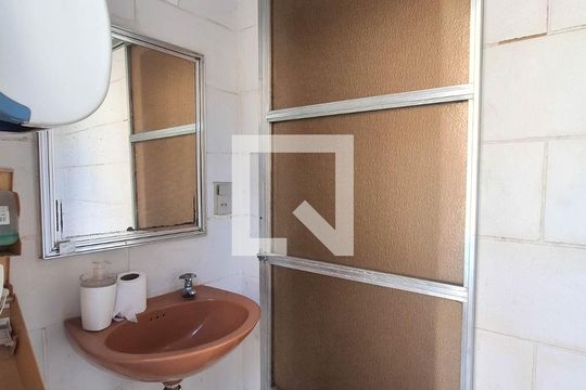 Lavabo de casa à venda com 2 quartos, 396m² em Piratininga, Niterói
