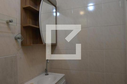 Banheiro Social de apartamento para alugar com 2 quartos, 77m² em Madureira, Rio de Janeiro