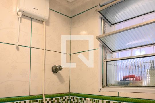 Banheiro de apartamento à venda com 2 quartos, 55m² em Jardim Maria Estela, São Paulo