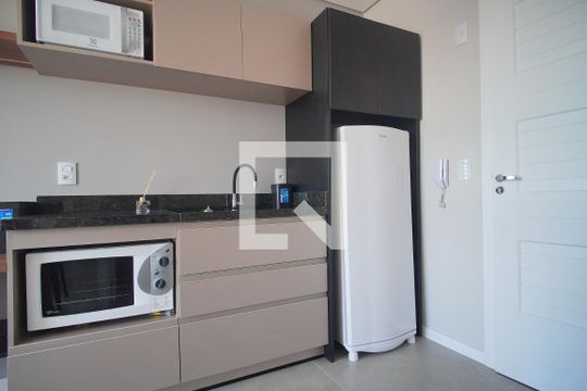 Cozinha de kitnet/studio à venda com 1 quarto, 40m² em Vila Nova, Novo Hamburgo