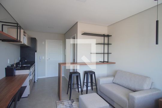 Sala/Quarto de kitnet/studio à venda com 1 quarto, 40m² em Vila Nova, Novo Hamburgo