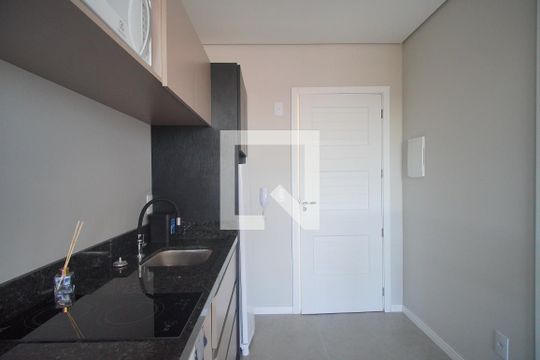 Cozinha de kitnet/studio à venda com 1 quarto, 40m² em Vila Nova, Novo Hamburgo