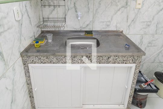 Cozinha de apartamento à venda com 3 quartos, 73m² em Brás de Pina, Rio de Janeiro