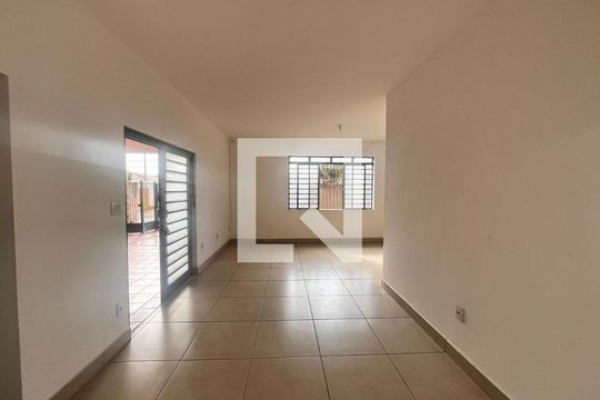 Sala de casa à venda com 3 quartos, 153m² em Jardim Chapadão, Campinas
