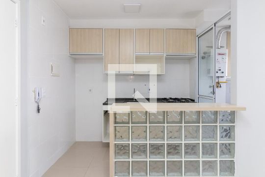 Cozinha de apartamento à venda com 2 quartos, 47m² em Jardim Sao Francisco (zona Leste), São Paulo
