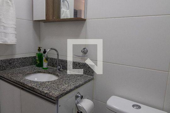 Banheiro Social de apartamento à venda com 1 quarto, 27m² em Butantã, São Paulo