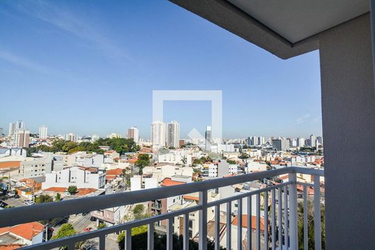 Sala de apartamento para alugar com 2 quartos, 49m² em Santa Terezinha, Santo André