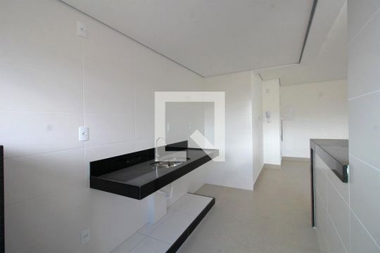 Cozinha de apartamento à venda com 3 quartos, 82m² em Renascença, Belo Horizonte