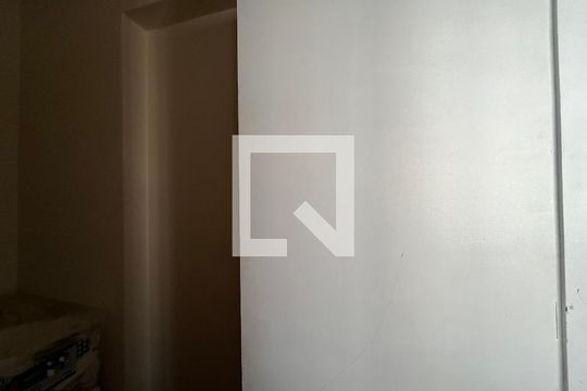 Quarto de Serviço de apartamento para alugar com 2 quartos, 70m² em Jardim Iris, São Paulo