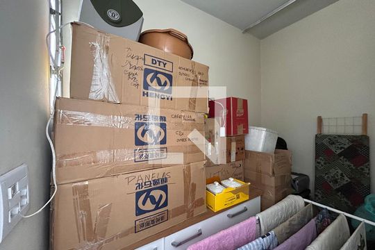 Quarto de Serviço de apartamento para alugar com 2 quartos, 70m² em Jardim Iris, São Paulo