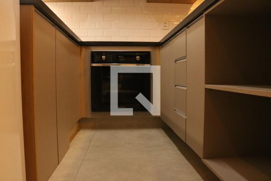 Cozinha de apartamento à venda com 2 quartos, 69m² em Jardim das Perdizes, São Paulo