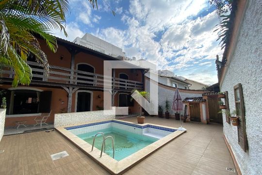 Quintal - Piscina de casa à venda com 6 quartos, 513m² em Pechincha, Rio de Janeiro