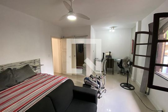 Suíte 2 de casa à venda com 6 quartos, 513m² em Pechincha, Rio de Janeiro