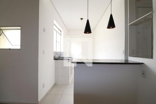 Cozinha e Área de Serviço de apartamento à venda com 2 quartos, 84m² em Perdizes, São Paulo