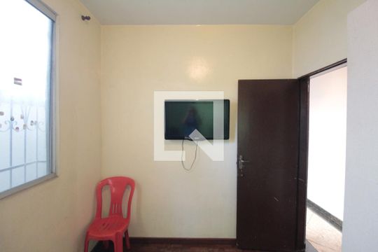 Quarto 1 de casa à venda com 3 quartos, 140m² em Rio Branco, Belo Horizonte