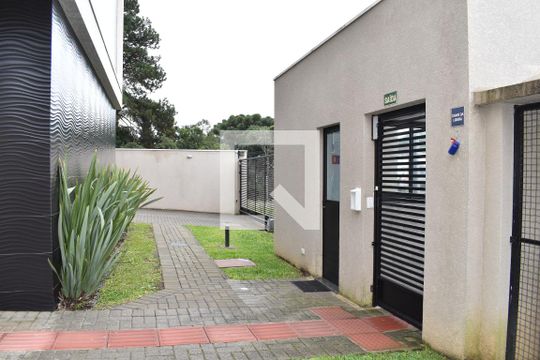 Área comum de kitnet/studio para alugar com 1 quarto, 30m² em Centro, São José dos Pinhais
