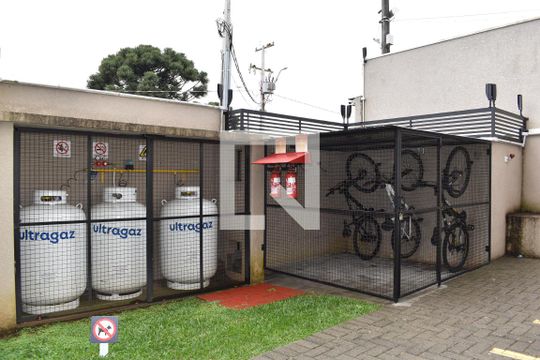 Área comum -Bicicletário de kitnet/studio para alugar com 1 quarto, 30m² em Centro, São José dos Pinhais