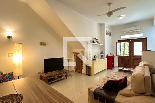 Sala de apartamento para alugar com 2 quartos, 90m² em Copacabana, Rio de Janeiro