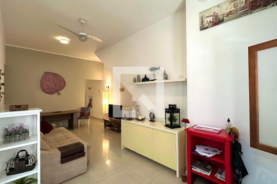 Sala de apartamento para alugar com 2 quartos, 90m² em Copacabana, Rio de Janeiro