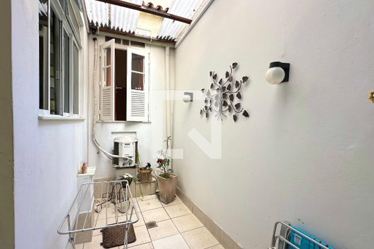 Área de Serviço de apartamento para alugar com 2 quartos, 90m² em Copacabana, Rio de Janeiro