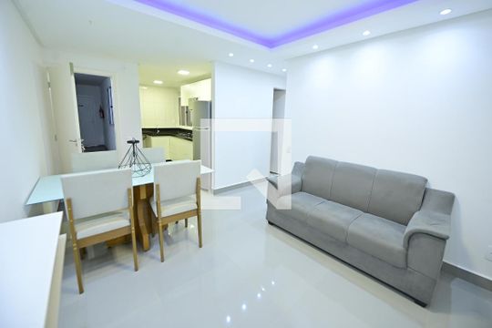 Sala de apartamento para alugar com 2 quartos, 42m² em Residencial 14 Bis, Goiânia