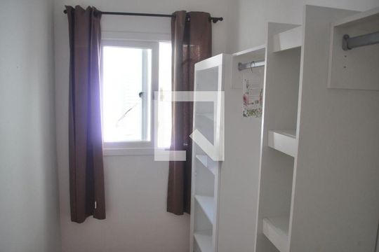 Foto 07 de casa à venda com 2 quartos, 138m² em Vila Gumercindo, São Paulo