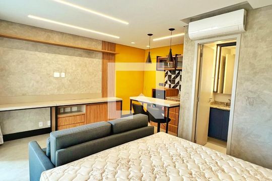 Quarto de kitnet/studio à venda com 1 quarto, 28m² em Aclimação, São Paulo