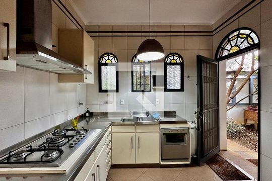 Cozinha de casa à venda com 3 quartos, 289m² em Granja Julieta, São Paulo