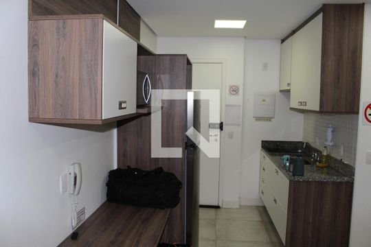 Cozinha de kitnet/studio à venda com 1 quarto, 30m² em Centro, São Paulo